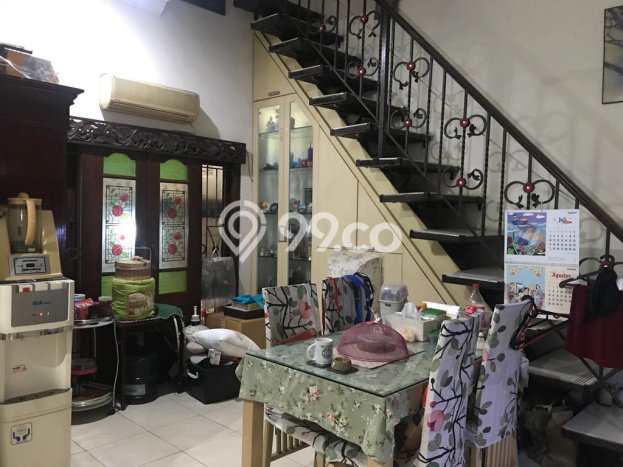 Rumah Eksklusif Dijual LT 275m2 di Tebet, Jakarta Selatan Rumah Eksklusif Dijual LT 275m2 di Tebet, Jakarta Selatan