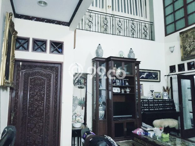 Rumah Mewah Siap Huni LT 312m2 di Kebayoran Baru, Jakarta Selatan Rumah Mewah Siap Huni LT 312m2 di Kebayoran Baru, Jakarta Selatan