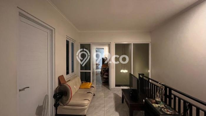 Rumah Elit Modern Tanpa Renovasi di Cempaka Mas Jakarta Pusat Rumah Elit Modern Tanpa Renovasi di Cempaka Mas Jakarta Pusat