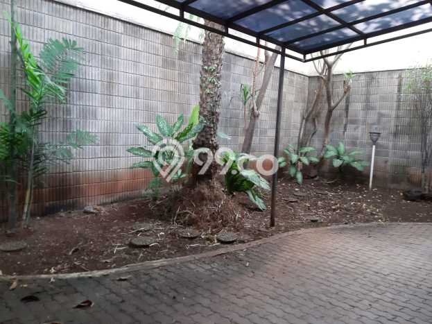 Siap Huni Hunian Elit 5 Kamar di Menteng Dekat ke Mana Pun Siap Huni Hunian Elit 5 Kamar di Menteng Dekat ke Mana Pun