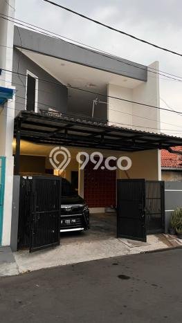 Rumah Elit Modern Tanpa Renovasi di Cempaka Mas Jakarta Pusat Rumah Elit Modern Tanpa Renovasi di Cempaka Mas Jakarta Pusat