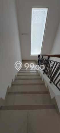 For Sale! Luxury House LT 144m2 Desain Modern di Cihuni For Sale! Luxury House LT 144m2 Desain Modern di Cihuni