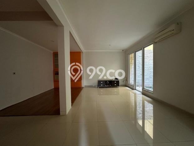 Rumah Elit Modern Tanpa Renovasi di Cihuni Tangerang Rumah Elit Modern Tanpa Renovasi di Cihuni Tangerang