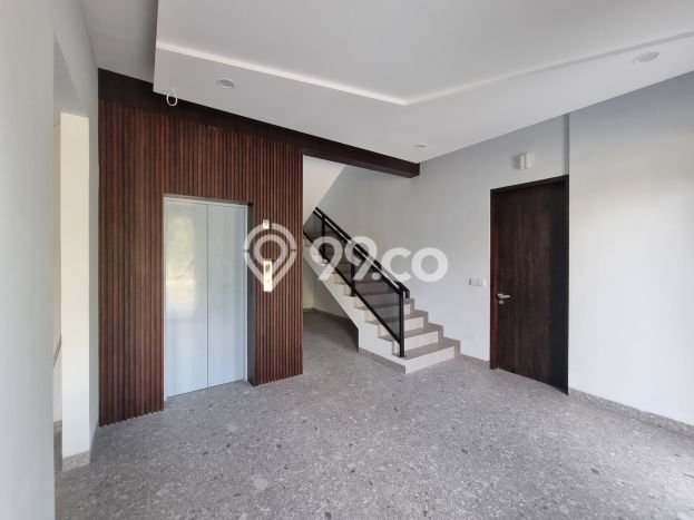 For Sale! Premium House LT 204m2 Desain Elegan di Alam Sutera - Pakulonan For Sale! Premium House LT 204m2 Desain Elegan di Alam Sutera - Pakulonan