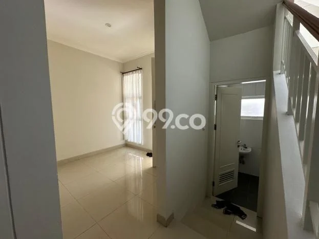 Rumah Elit Modern Tanpa Renovasi di Cihuni Tangerang Rumah Elit Modern Tanpa Renovasi di Cihuni Tangerang