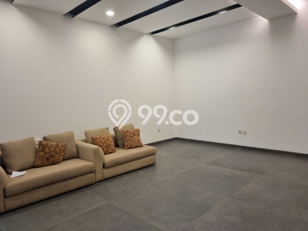 Hunian Mewah LB 450m2 Siap Pakai Desain Elegan di Alam Sutera, Tangerang Hunian Mewah LB 450m2 Siap Pakai Desain Elegan di Alam Sutera, Tangerang