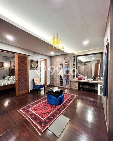 Ready to Use! Luxury House LT 421m2 Desain Modern di Kemang Ready to Use! Luxury House LT 421m2 Desain Modern di Kemang