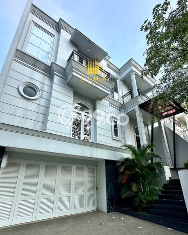 Dijual Rumah Elit Exclusive di Kebayoran Baru, Jakarta Selatan Dijual Rumah Elit Exclusive di Kebayoran Baru, Jakarta Selatan