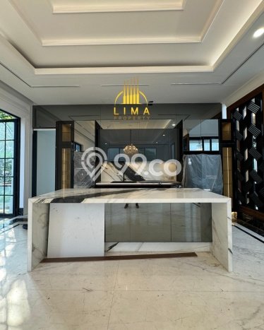 Rumah Mewah LB 1000m2 Siap Huni Desain Elegan di Pondok Indah, Jakarta Selatan Rumah Mewah LB 1000m2 Siap Huni Desain Elegan di Pondok Indah, Jakarta Selatan