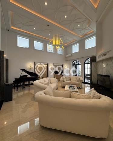 Hot Offer Hunian Mewah Ideal dan Luas di Menteng, Jakarta Pusat Hot Offer Hunian Mewah Ideal dan Luas di Menteng, Jakarta Pusat
