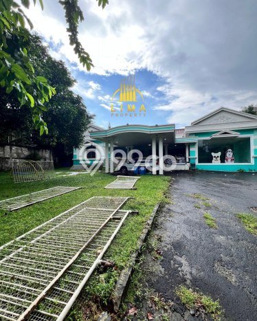 Rumah Mewah LB 500m2 Siap Huni Desain Elegan di Kemang, Jakarta Selatan Rumah Mewah LB 500m2 Siap Huni Desain Elegan di Kemang, Jakarta Selatan