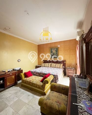 Rumah Mewah LB 438m2 Siap Huni Desain Elegan di Pondok Indah, Jakarta Selatan Rumah Mewah LB 438m2 Siap Huni Desain Elegan di Pondok Indah, Jakarta Selatan