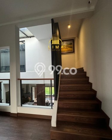 Rumah Elit Modern Tanpa Renovasi di Bintaro Tangerang Selatan Rumah Elit Modern Tanpa Renovasi di Bintaro Tangerang Selatan