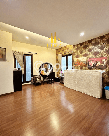 Rumah Luxury Modern Tanpa Renovasi di Pondok Indah Jakarta Selatan Rumah Luxury Modern Tanpa Renovasi di Pondok Indah Jakarta Selatan