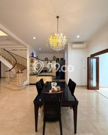 Dijual Rumah Premium dengan Fasilitas Sekitar Lengkap di Kebayoran Baru, Jakarta Selatan Dijual Rumah Premium dengan Fasilitas Sekitar Lengkap di Kebayoran Baru, Jakarta Selatan