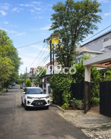 Rumah Luxury Modern Siap Huni di Lebak Bulus Jakarta Selatan Rumah Luxury Modern Siap Huni di Lebak Bulus Jakarta Selatan