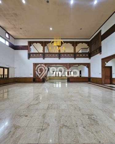 Komersial Dijual di Jakarta Selatan LT 1908m2 & LB 953m2 Lokasi Terbaik! Komersial Dijual di Jakarta Selatan LT 1908m2 & LB 953m2 Lokasi Terbaik!