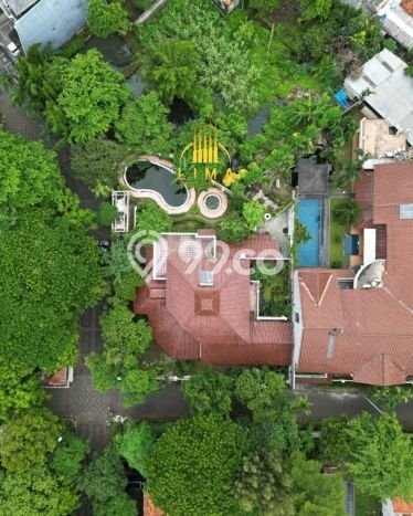 Ready to Use! Luxury House LT 1080m2 Desain Elegan di Bintaro Ready to Use! Luxury House LT 1080m2 Desain Elegan di Bintaro