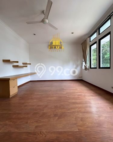Jual Rumah Luas Elegan Dengan View Eksklusif di Kemang, Jakarta Selatan Jual Rumah Luas Elegan Dengan View Eksklusif di Kemang, Jakarta Selatan