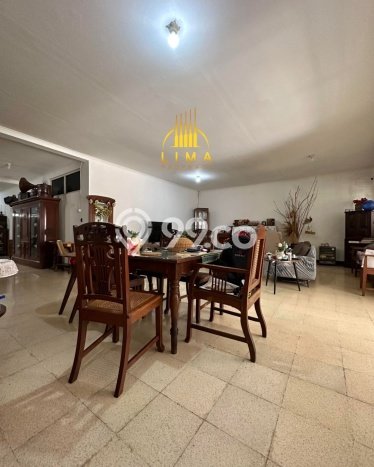 For Sale! Premium House LT 530m2 Desain Modern di Wijaya For Sale! Premium House LT 530m2 Desain Modern di Wijaya