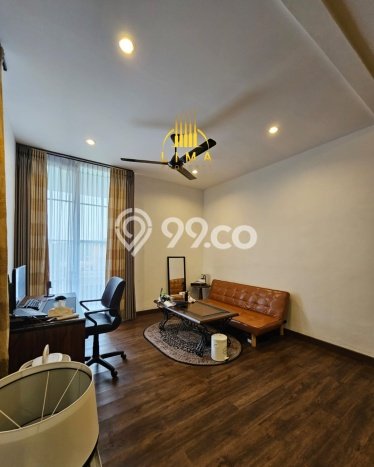Ready to Use! Premium House LT 330m2 Desain Elegan di Sektor 5 - Bintaro Ready to Use! Premium House LT 330m2 Desain Elegan di Sektor 5 - Bintaro