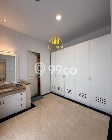 Hot Offer Hunian Mewah Ideal dan Luas di Menteng, Jakarta Pusat Hot Offer Hunian Mewah Ideal dan Luas di Menteng, Jakarta Pusat