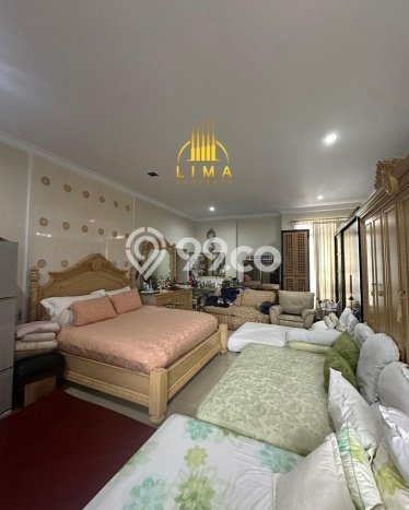 Hunian Mewah Dijual LT 300m2 di Mampang Prapatan, Jakarta Selatan Hunian Mewah Dijual LT 300m2 di Mampang Prapatan, Jakarta Selatan