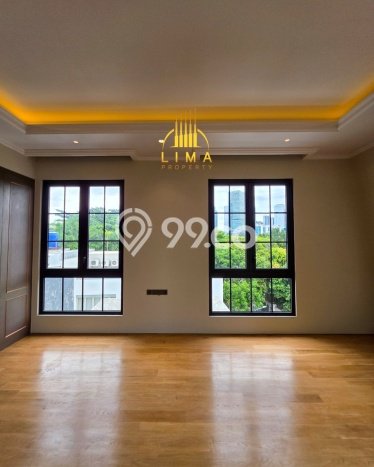 Dijual Rumah Luas Megah Dengan View Cantik di Senopati, Jakarta Selatan Dijual Rumah Luas Megah Dengan View Cantik di Senopati, Jakarta Selatan