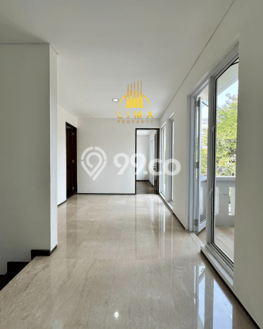 Rumah Elit Modern Tanpa Renovasi di Pondok Labu Jakarta Selatan Rumah Elit Modern Tanpa Renovasi di Pondok Labu Jakarta Selatan