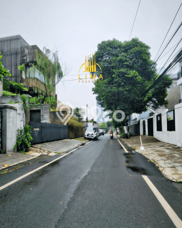 Rumah Elit Modern Siap Huni di Senopati Jakarta Selatan Rumah Elit Modern Siap Huni di Senopati Jakarta Selatan