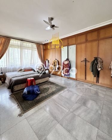 Dijual Rumah Mewah Megah Dengan View Eksklusif di Pondok Indah, Jakarta Selatan Dijual Rumah Mewah Megah Dengan View Eksklusif di Pondok Indah, Jakarta Selatan