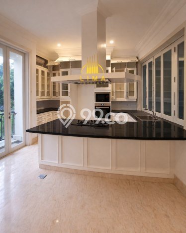 Hunian Mewah Dijual LT 336m2 di Kebayoran Baru, Jakarta Selatan Hunian Mewah Dijual LT 336m2 di Kebayoran Baru, Jakarta Selatan