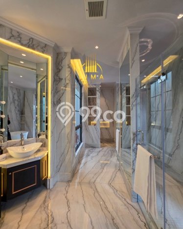 Dijual Rumah Luas Megah Dengan View Cantik di Senopati, Jakarta Selatan Dijual Rumah Luas Megah Dengan View Cantik di Senopati, Jakarta Selatan