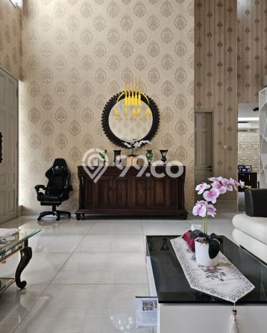 Rumah Elit LB 400m2 Siap Huni Desain Elegan di Veteran, Jakarta Selatan Rumah Elit LB 400m2 Siap Huni Desain Elegan di Veteran, Jakarta Selatan