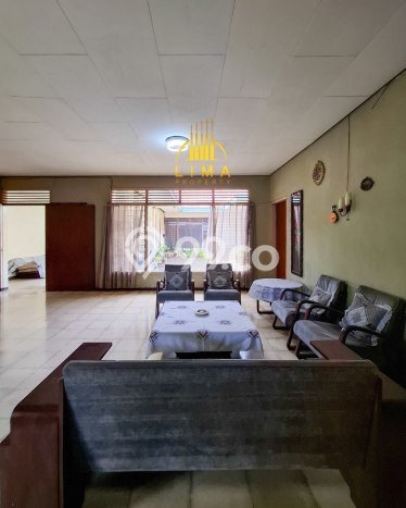 Tanah Kavling Dijual di Jakarta Selatan dengan Spesifikasi 937m2 Tanah Kavling Dijual di Jakarta Selatan dengan Spesifikasi 937m2