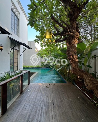 Rumah Mewah LB 1000m2 Siap Huni Desain Elegan di Pondok Indah, Jakarta Selatan Rumah Mewah LB 1000m2 Siap Huni Desain Elegan di Pondok Indah, Jakarta Selatan