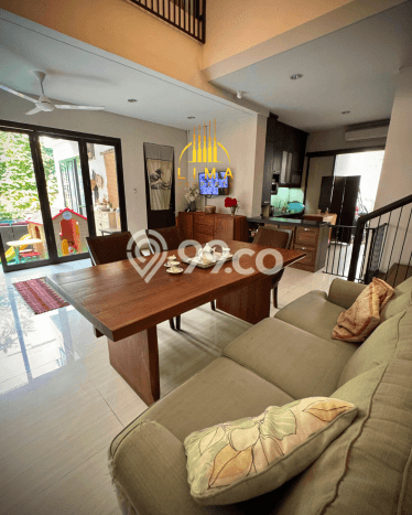 Hunian Mewah Dijual LT 385m2 di Kebayoran Lama, Jakarta Selatan Hunian Mewah Dijual LT 385m2 di Kebayoran Lama, Jakarta Selatan