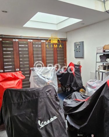 Rumah Elit LB 299m2 Siap Pakai Desain Elegan di Permata Hijau, Jakarta Selatan Rumah Elit LB 299m2 Siap Pakai Desain Elegan di Permata Hijau, Jakarta Selatan