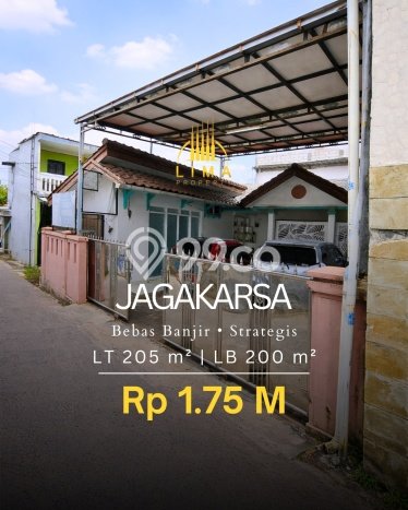 Dijual Cepat Rumah Bagus Siap Huni LB 200m2 di Jagakarsa, Jakarta Selatan Dijual Cepat Rumah Bagus Siap Huni LB 200m2 di Jagakarsa, Jakarta Selatan