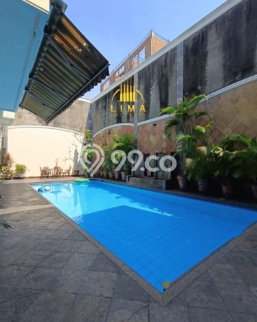 Hunian Mewah Dijual LT 420m2 di Kebayoran Baru, Jakarta Selatan Hunian Mewah Dijual LT 420m2 di Kebayoran Baru, Jakarta Selatan
