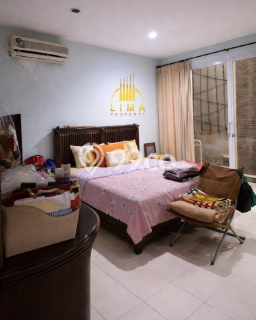 Rumah Luxury Modern Siap Huni di Lebak Bulus Jakarta Selatan Rumah Luxury Modern Siap Huni di Lebak Bulus Jakarta Selatan