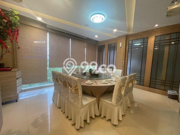Unit Ruko Dijual di Batam LT 160m2 & LB 295m2 Unit Ruko Dijual di Batam LT 160m2 & LB 295m2