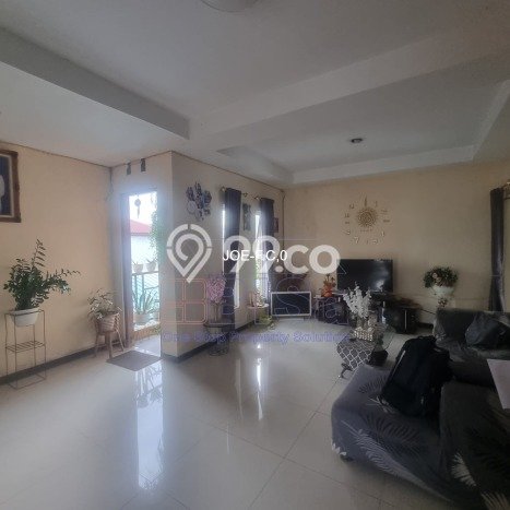 Kost untuk Dijual di Pelita Punya 19 Kamar Kost untuk Dijual di Pelita Punya 19 Kamar