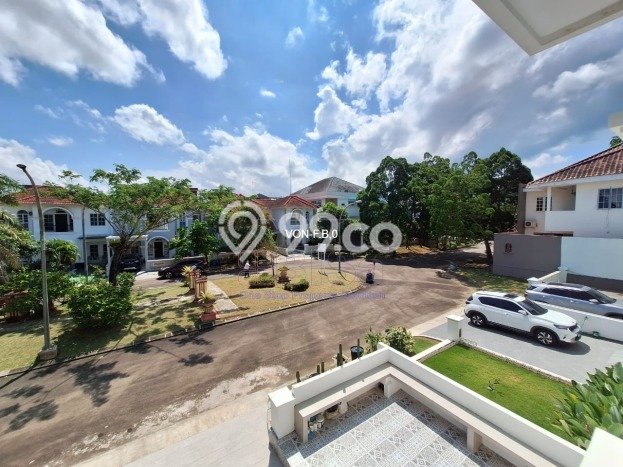 KESEMPATAN TERBAIK! Tersedia KPR Rumah Minimalis di Batam Kota, Batam, Luas 180m² LB 300m² KESEMPATAN TERBAIK! Tersedia KPR Rumah Minimalis di Batam Kota, Batam, Luas 180m² LB 300m²