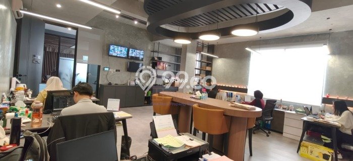 LOKASI STRATEGIS! Ruko di , Luas 529m2m², Jalan Strategis LOKASI STRATEGIS! Ruko di , Luas 529m2m², Jalan Strategis