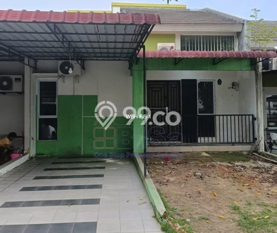 SPECIAL RATE! Rumah di Batam Kota, 3 KM, Area Asri, LT 143m² Bangunan 175m² SPECIAL RATE! Rumah di Batam Kota, 3 KM, Area Asri, LT 143m² Bangunan 175m²