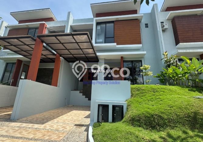 Rumah Siap Huni LT 160m2m² / LB 150m2m² di Kawasan Komersial Batam Kota, Batam Rumah Siap Huni LT 160m2m² / LB 150m2m² di Kawasan Komersial Batam Kota, Batam
