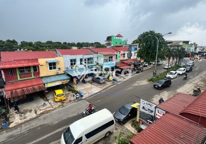 Disewakan Ruko Area Komersial di Batam Kota, Luas 155m², Siap Operasi Disewakan Ruko Area Komersial di Batam Kota, Luas 155m², Siap Operasi