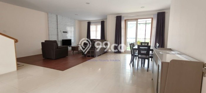 Rumah Bagus Siap Pakai Di Batam Kota Luas 200m2 Aman Rumah Bagus Siap Pakai Di Batam Kota Luas 200m2 Aman
