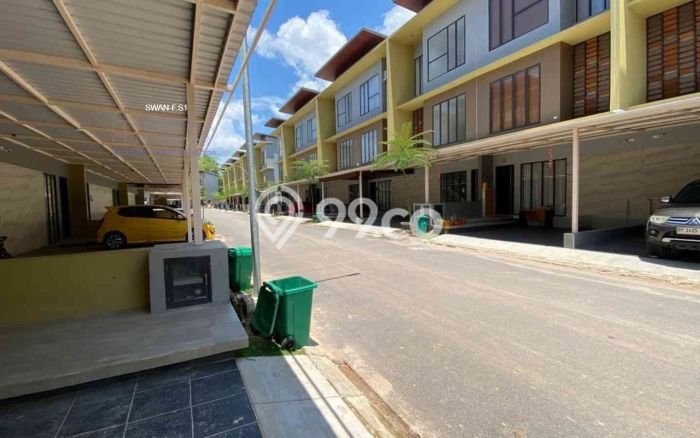 UNIT SPESIAL! Rumah di Batam Centre, 3 KM, Akses Pusat Kota, LT 90m² Bangunan 98m² UNIT SPESIAL! Rumah di Batam Centre, 3 KM, Akses Pusat Kota, LT 90m² Bangunan 98m²